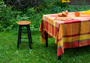 Набор "Текстильный разноцвет" - скатерть из Прованса и 6 салфеток производителя Maison Gabel Biot (Франция)