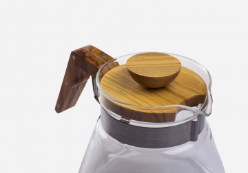 Сервировочный чайник с элементами из оливкового дерева Hario производителя Hario (Япония)