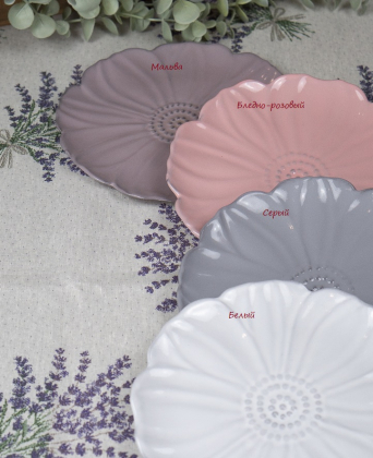 Керамические тарелки в форме цветка  производителя Alexander Rodriguez, Франция