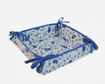 Корзинка для хлеба текстильная, белая с напечатанными синими узорами в провансальском стиле производителя Maison Gabel Biot (Франция)